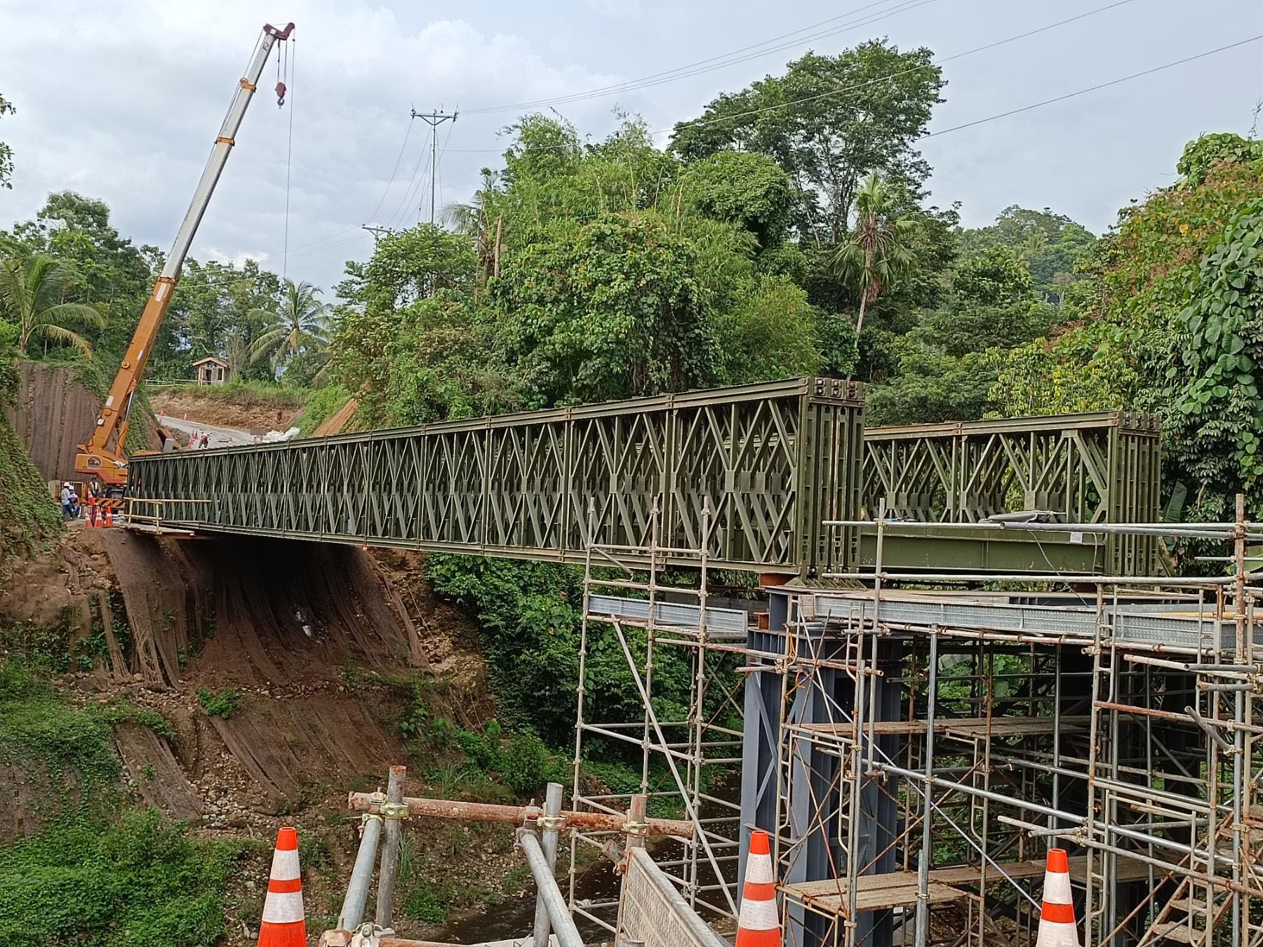 Military steel bridge - prefabricated bailey steel bridge construction