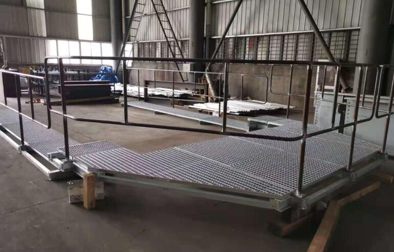 Steel bridge platform - Fabricating facilities