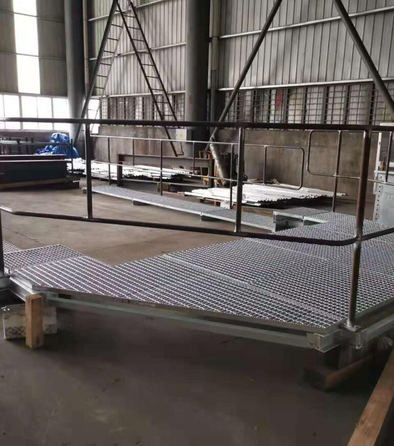 Steel bridge platform - Fabricating facilities