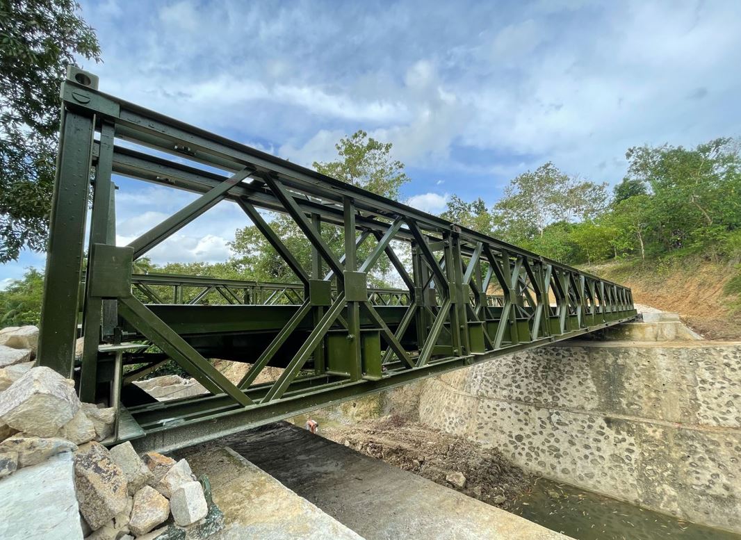 Completed - prefabricated bailey steel bridge