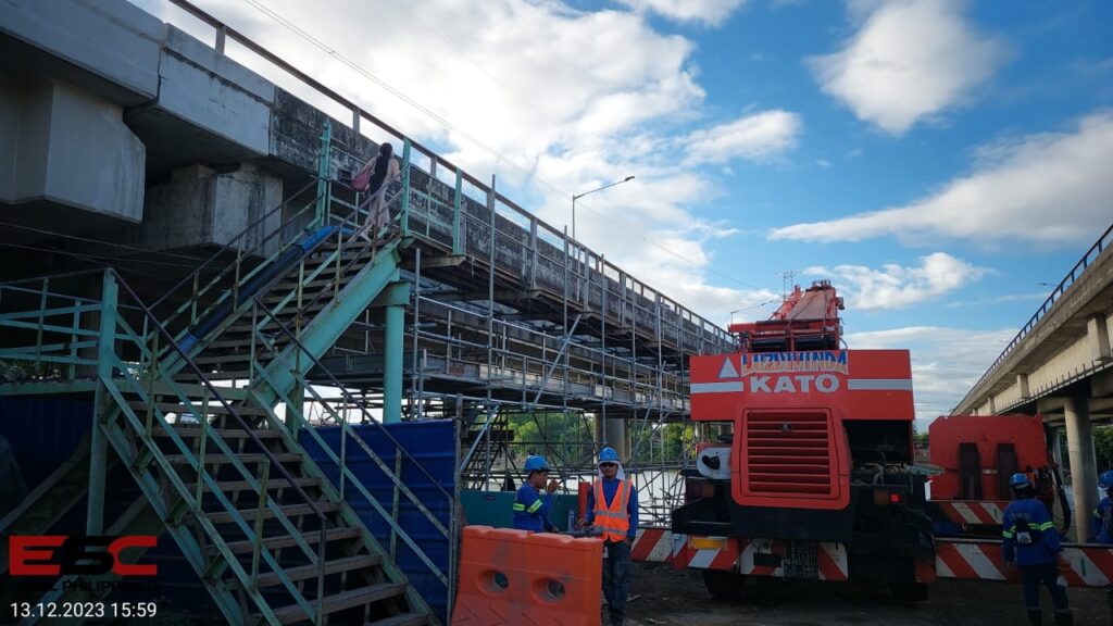 Temporary steel bridge structure in construction